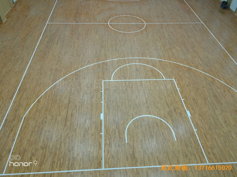 青海西寧大通消防大隊籃球館體育地板鋪設(shè)案例3