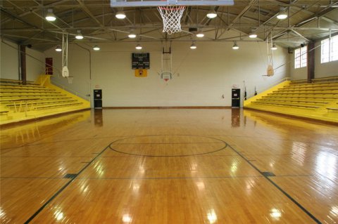 體育木地板膨脹起鼓，這里有妙招