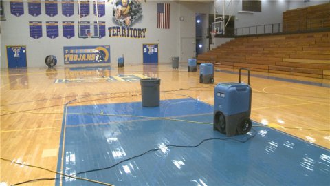 品牌運(yùn)動木地板廠家