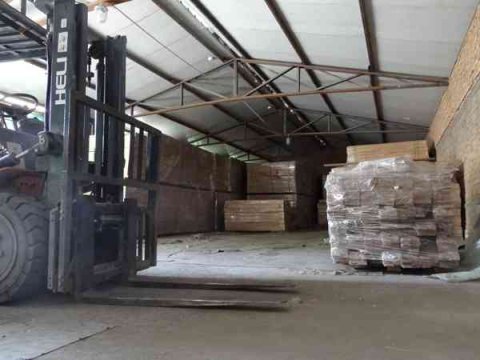 常用于籃球館的運動木地板鋪裝結構