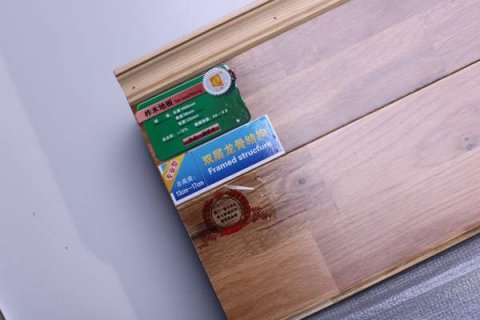 酒店健身房運動木地板受潮了如何補救？