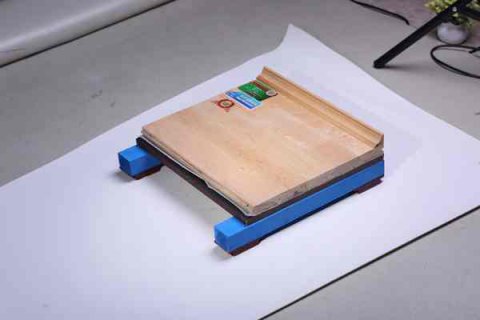 籃球場館 地材優(yōu)選楓木運(yùn)動(dòng)地板