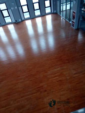 室內木地板龍骨間距