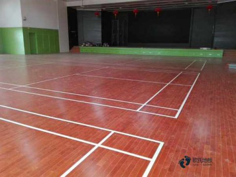 體育木地板如何應(yīng)對(duì)季節(jié)