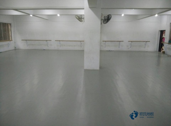 不同價位的籃球木地板有什么區(qū)別呢？