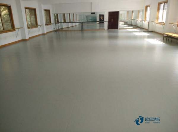 籃球場(chǎng)木地板采購(gòu)價(jià)格