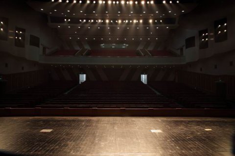 松木舞臺體育場地木地板哪個牌子比較好