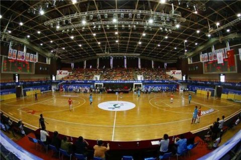 籃球場(chǎng)木地板承重標(biāo)準(zhǔn)是多少