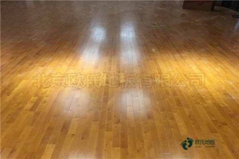 質(zhì)量好體育場(chǎng)木地板施工隊(duì)