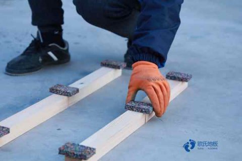 學校籃球場館地板防震