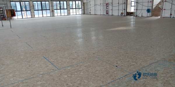 大學運動籃球木地板價格行情