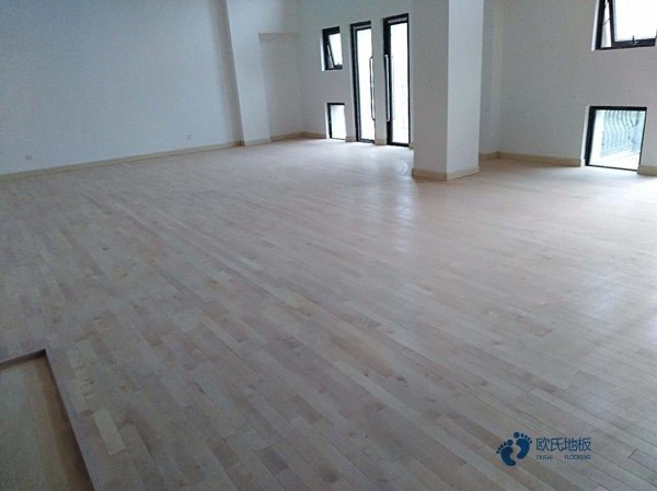 20厚體育場地木地板品牌哪個好2